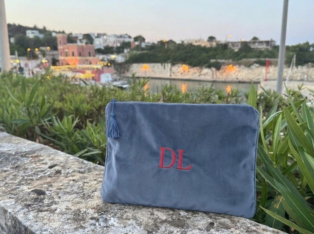 La pochette · Velluto grande — Blu Avio